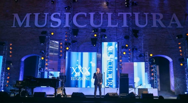 XXXI edizione di Musicultura: la finale su Rai 2, conduce Enrico Ruggeri