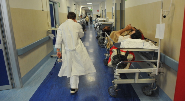 Emergenza personale all'Ulss 5: in ospedale arrivano i medici-ragazzini