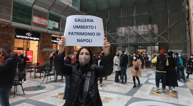«Salviamo la Galleria Umberto I di Napoli», già raccolte quattrocento firme