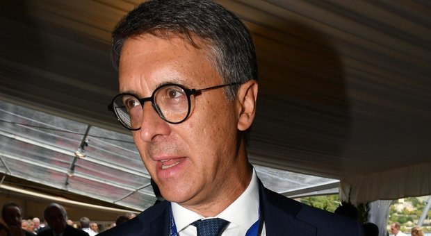 Cantone striglia l'Ordine avvocati: «A Napoli c'è poca trasparenza»