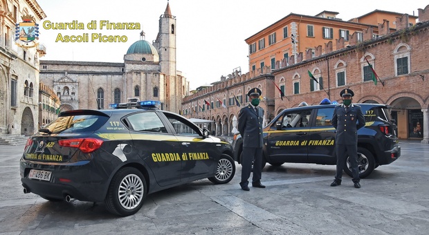Traffico di rifiuti ed evasione fiscale, 15 arresti in corso di carabinieri e finanzieri