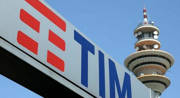 Truffa con i servizi di telefonia di Tim, sequestrati 320 milioni di euro. «L'azienda non è indagata»