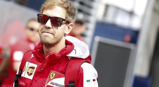 Vettel: «Errore pit-stop? E' umano può accadere». Arrivabene: «Buttato un podio per un dado spanato»