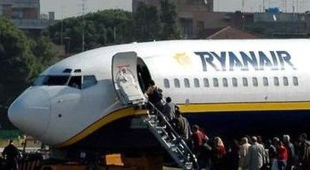 Un aereo Ryanair a Ciampino