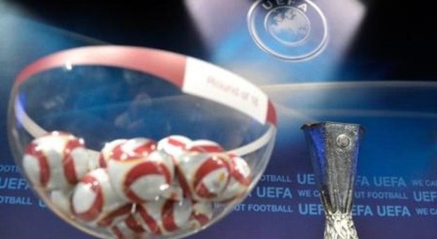 Europa League, il Napoli «parla» ceco e slovacco: dall'urna Sparta Praga, Slovan Bratislava e Young Boys | Commenta