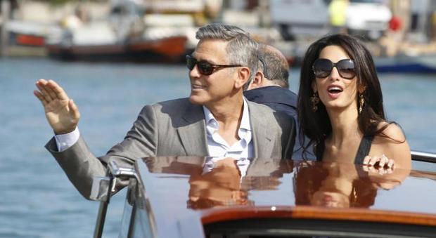 George Clooney e sua moglie Amal