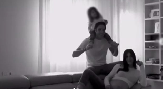 Federica Nargi incinta, il video commovente per l'anniversario con Alessandro Matri