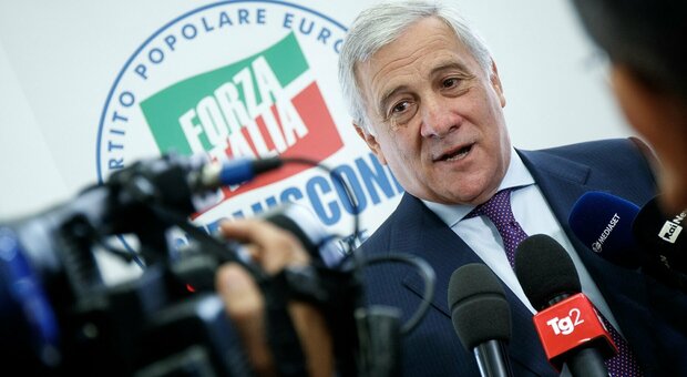 Elezioni 2022, Tajani a Napoli: «Il centro direzionale va rilanciato»