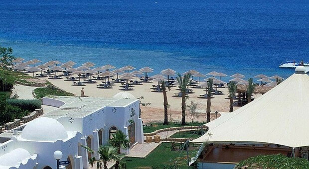 Tragedia a Sharm El Sheikh: bimba abruzzese cade dal balcone e muore a 13 mesi