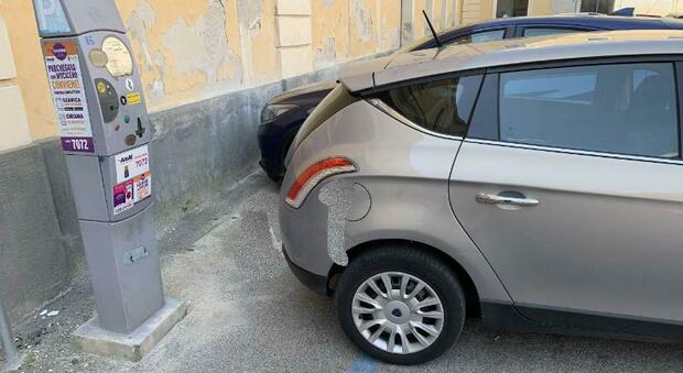 Parcheggi a pagamento, la tariffa di un euro a ora varrà in tutte le strade