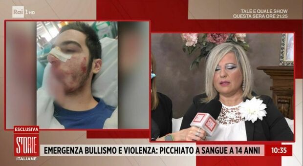 Il 14enne picchiato dai bulli a Storie Italiane: «Al mio aggressore auguro il carcere»