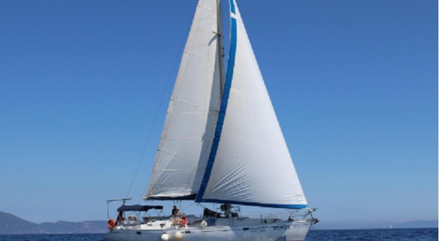 Barca a vela sparita nel Mar Tirreno dal 10 settembre: ritrovata a Ponza