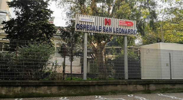Ospedale San Leonardo di Castellammare senza medici, è allarme