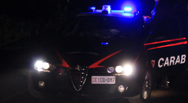Rapine e furti, otto malviventi beccati dai carabinieri: due sono minorenni