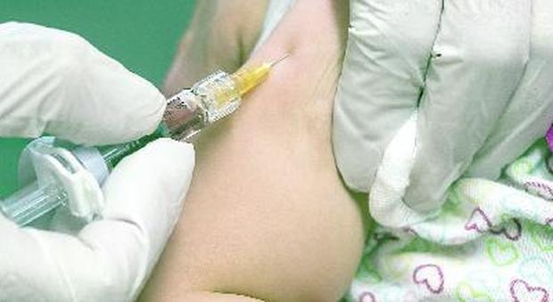 Vaccini, anche in Friuli autocertificazioni sospette