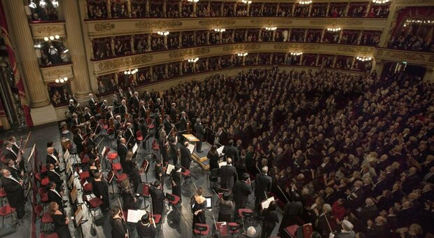 Focolaio al Teatro dalla Scala, nove cantanti positive: coro e fiati in quarantena