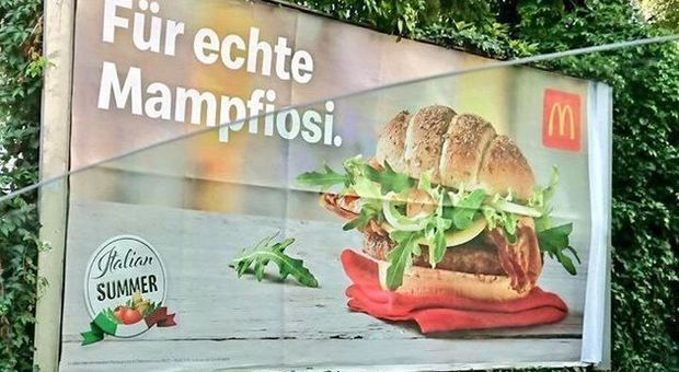 «Estate italiana per veri Mampfiosi», la pubblicità di McDonald’s Austria indigna i social