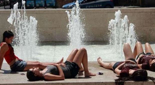 Estate, a luglio afa record: è il secondo mese più caldo della storia