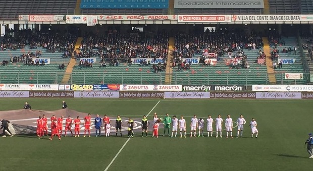 Lega Pro, il Teramo si ferma a Padova (1-0). Biancorossi scendono in classifica