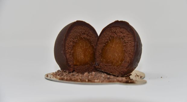 Cioccolato crudo che passione: pasticcini, torte, gelati e praline raw per due mesi a Milano