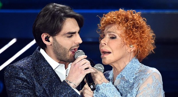 «Ornella Vanoni ha stonato!» Social impietosi dopo il duetto con Alberto Urso