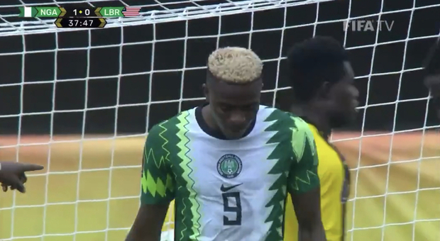Osimhen, che errore con la Nigeria: sbaglia un gol a porta vuota