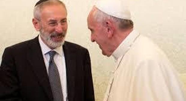 Papa Francesco e il rabbino capo di Roma Riccardo Di Segni