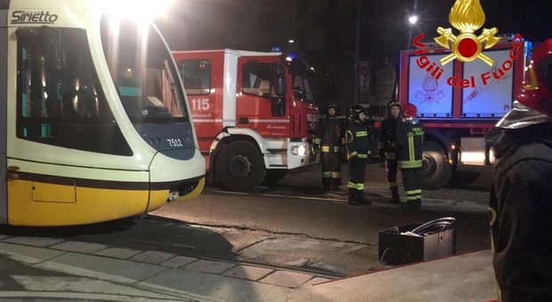 Milano, turista 20enne investita e uccisa da un tram: era con tre amiche