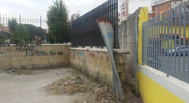 «Il muro che ha sconfitto la politica: nella villa comunale di Arpino»
