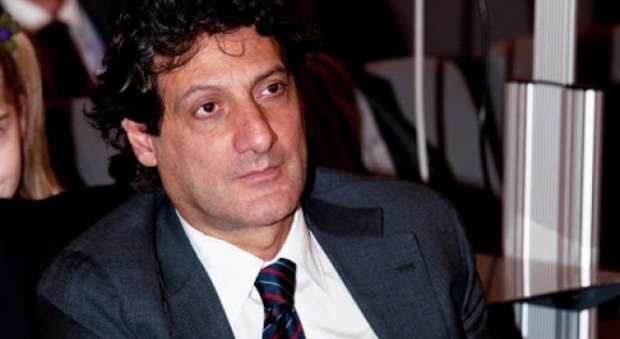 Nicoletti è il nuovo rettore dell'Università della Campania Vanvitelli