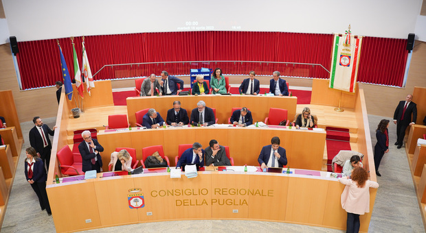 Puglia, Azione smorza i toni. Prove tecniche di dialogo per ridefinire gli equilibri in Regione