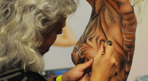 "Tattoo, storie sulla pelle", tatuaggi in mostra al Museo del Novecento M9