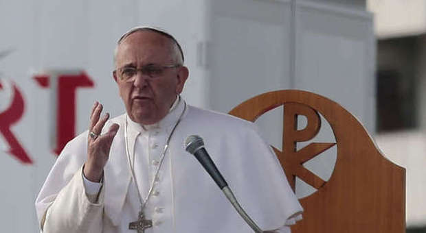 Papa Francesco al Plebiscito: «Napoli, non farti rubare la speranza. Criminali, convertitevi alla giustizia»