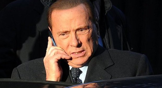 Berlusconi: «Sono nel mirino dell'Isis, non farò mai più comizi all'aperto»