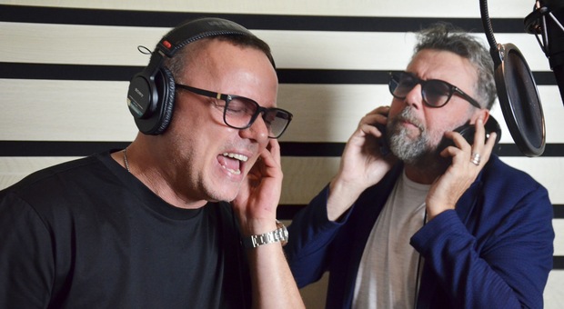 Gigi D'Alessio e Paolo Vallesi duettano insieme “Non andare via”: «Gigi è un amico vero»