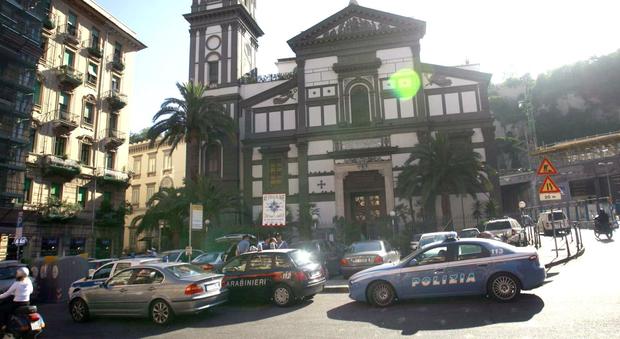 Ladri di Panda arrestati nel cuore di Napoli: agivano con uno scanner hi-tech