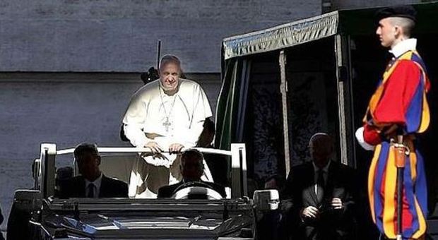 Pedofilia, il Papa: tribunale in Vaticano per i vescovi che coprono gli abusi sessuali
