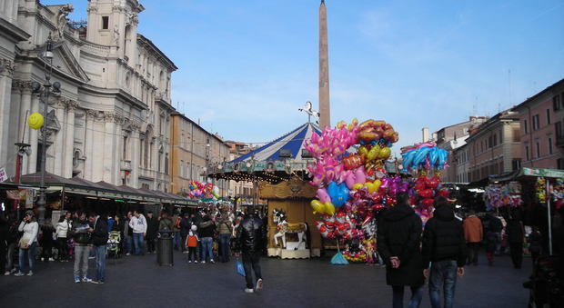 Roma, piazza Navona: giostre, onlus e spettacoli, una Befana senza le lobby, gara riservata alle associazioni