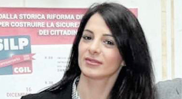 Poliziotta picchiata a Roma, Rosangela Marzo: «Ho difeso una madre e i suoi figli»