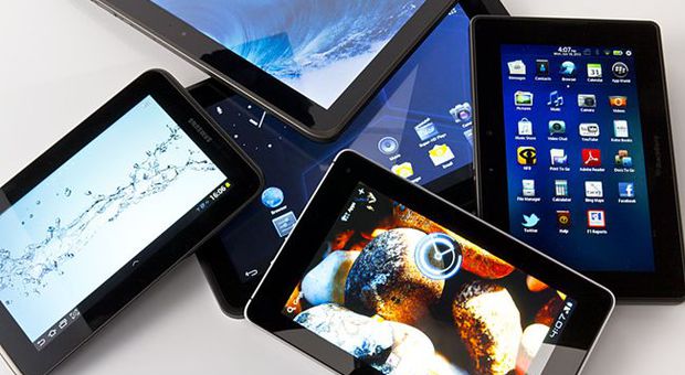 Boom dei tablet: Samsung avanza e minaccia Apple