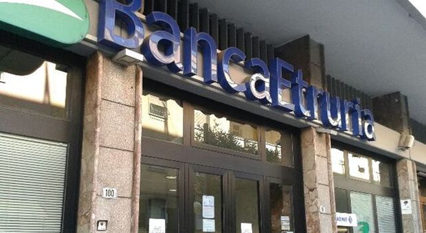 Consob multa gli ex vertici di Banca Etruria, 120mila euro a Boschi