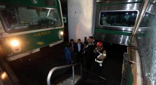 Corea del Sud, due treni si scontrano nella metropolitana di Seul: 170 feriti