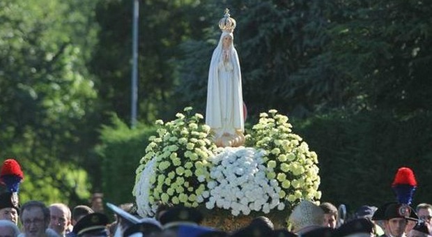Madonna pellegrina di Fatima