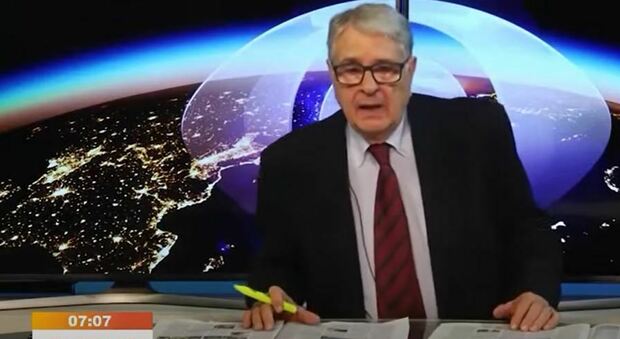 Terremoto, la scossa in diretta su FanoTv fa il giro dei Tg nazionali. Il giornalista Massimo Foghetti: «Fatto impressionante, quante telefonate ricevute dopo»