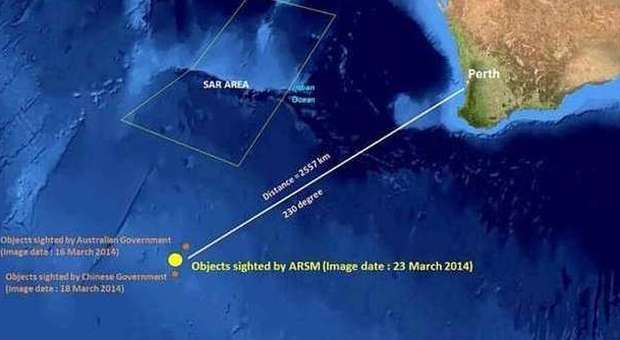 Trovati resti di un aereo in una spiaggia in Thailandia: "Potrebbe essere l'MH370"