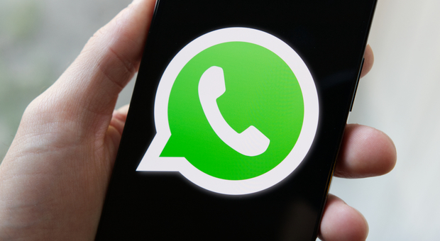 Il bug delle chat di gruppo su WhatsApp: impossibile chattare nei gruppi. Foto generica