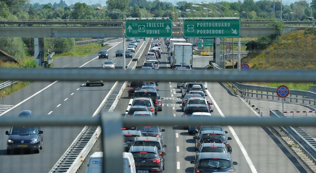 Autostrade, Alto Adriatico approva l'accordo: subentrerà ad Autovie Venete per 30 anni, garantiti i 600 dipendenti