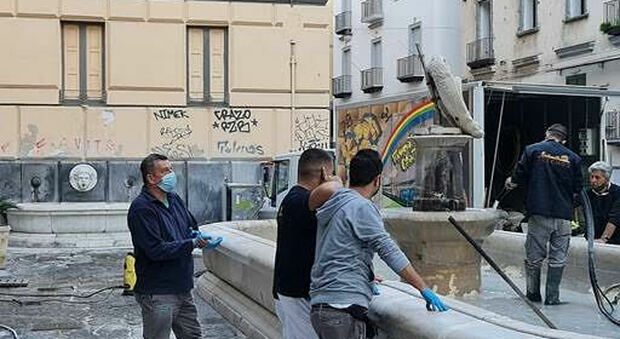 Napoli, la rinascita delle storiche fontane di Forcella con l'impegno delle associazioni di quartiere