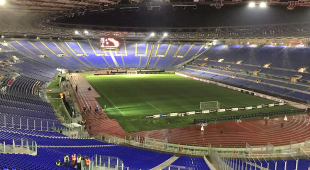 Lazio, gare porte chiuse? Spunta l'idea dei tifosi collegati in diretta streaming con l'Olimpico