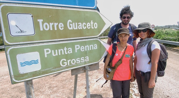 Due donne e 400 chilometri a piedi. La lunga marcia tra i tesori di Puglia